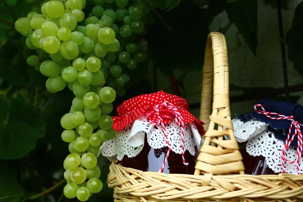 Grape Jelly Basket Grapes — Stock Photo, Image