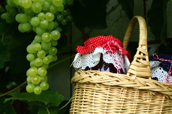 Grape Jelly Basket Grapes — Stock Photo, Image