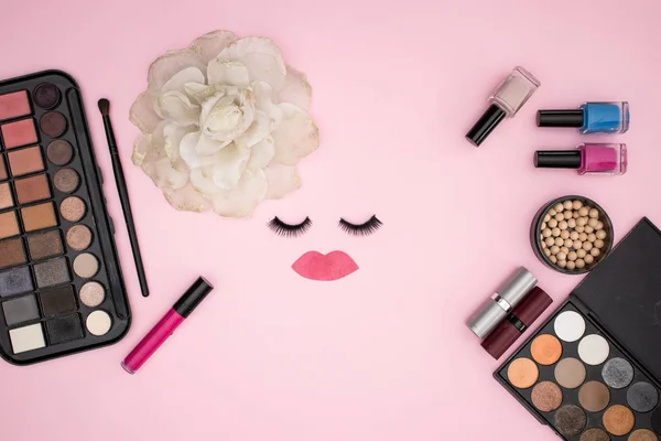 Eye Lashes Make Cosmetics Products Pink Background — Stock Photo, Image