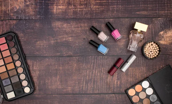 Maquillaje Belleza Productos Cosméticos Mesa Madera — Foto de Stock