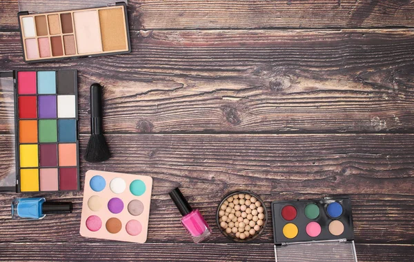 Cosméticos Mujer Productos Maquillaje Mesa Madera — Foto de Stock