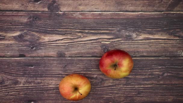 Яблоки Появляются Исчезают Стола Стоп Движения — стоковое видео