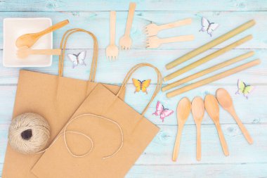 Ahşap ve plastik ücretsiz çevreci mutfak aletleri ve ayrıntıları