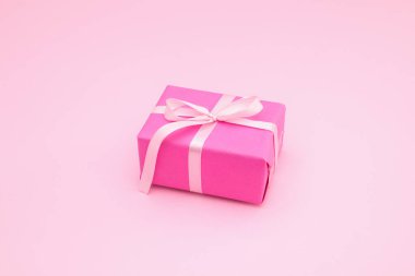 Doğum günü, kutlama ya da yıldönümü hediyesi. 