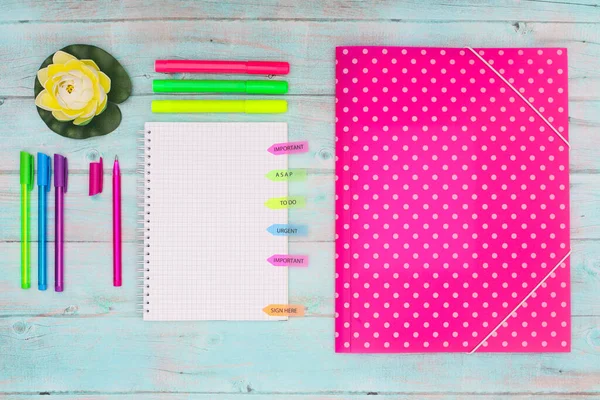 Back Naar School Zakelijke Briefpapier Houten Tafel — Stockfoto