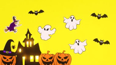 Cadılar Bayramı süslemeleri ve sarı temalı Cadılar Bayramı çıkartmaları. Hareketi durdur 