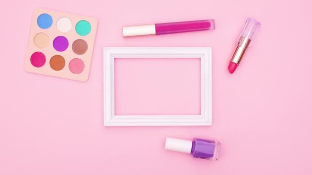 Make Cosmetica Producten Frame Voor Tekst Roze Thema Stop Met — Stockvideo