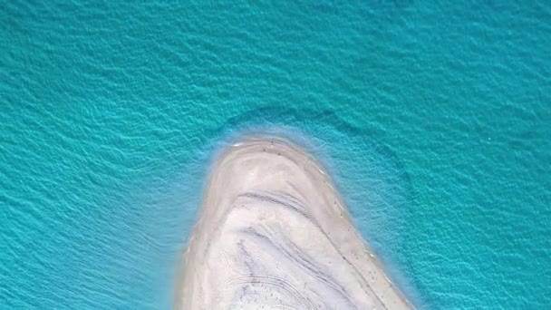 Leichte Wellen Des Türkisfarbenen Meeres Plätschern Exotischen Sandstrand Possidi Kap — Stockvideo