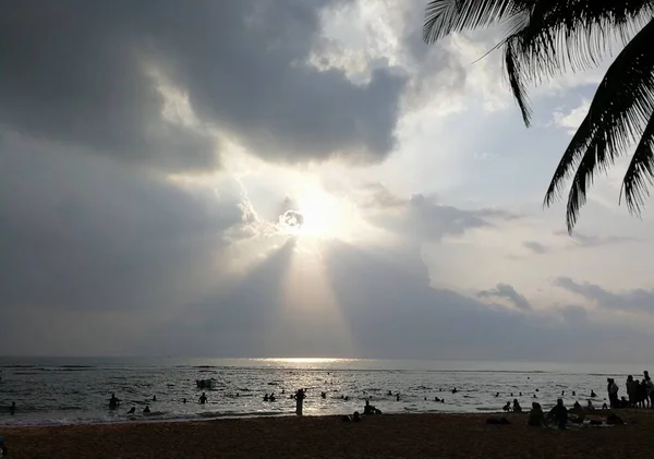 Bu Sri Lanka'da gün batımı