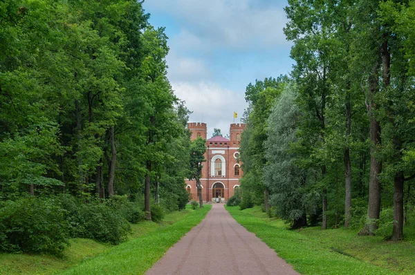 Bygga Som Fästning Molnig Dag Sommaren Tsar Alexander Park — Stockfoto