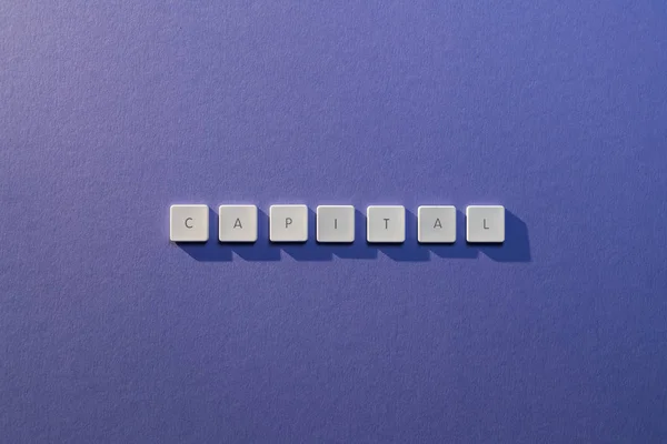 Beschreibung Des Wortes Großbuchstaben Mit Tastatur — Stockfoto