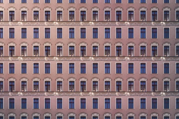 Padrão Arquitetônico Uma Antiga Casa Rosa Com Estuque — Fotografia de Stock