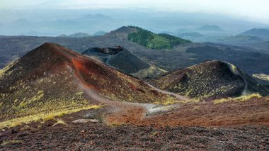 Manzara manzara Sicilya Etna yanardağı. İtalya