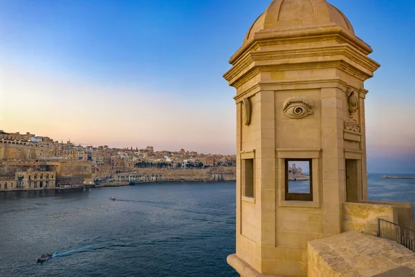Utsikt Över Valletta Grand Harbour Och Fort Angelo Från Gardjola — Stockfoto