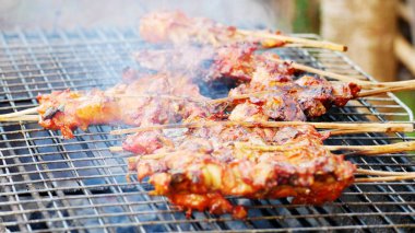 soba üzerinde ızgara tavuk