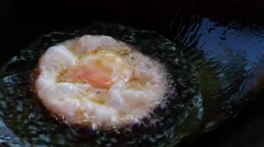  Fry yumurta tavası.  