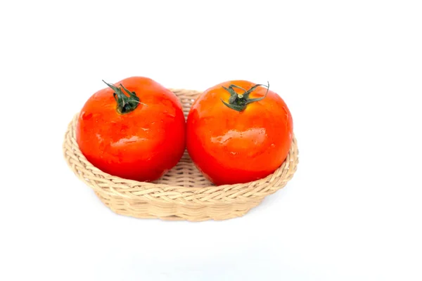 Nahaufnahme Roter Tomaten Isoliert Auf Weißem Hintergrund Tomate Mit Wassertropfen — Stockfoto