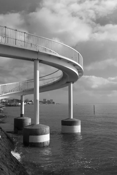 Immagine in bianco e nero della passerella a Leigh-on-Sea, Essex , — Foto Stock