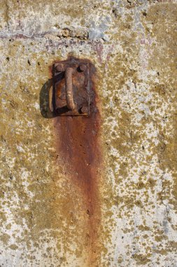 Paslı bir teknenin yüzük demirleme portre resim 