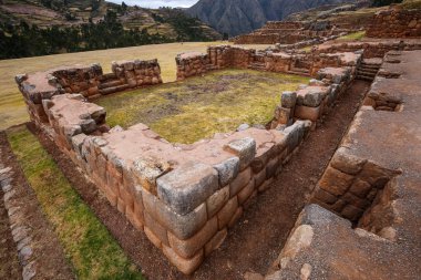 Chinchero Peru'daki Inca Harabeleri.