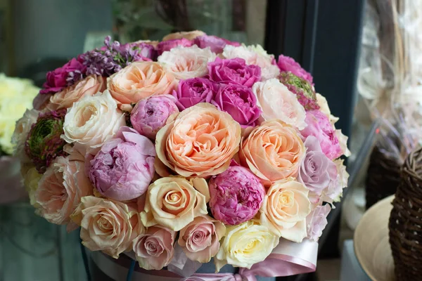 花の店の花の花束 — ストック写真