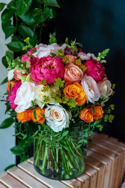 Most Beautiful Flowers Magnificent Bouquets Flowers Leg Interior Restaurant Festive — Stock Photo, Image