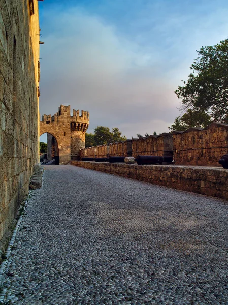 Castle gate in Rhodes island — 스톡 사진