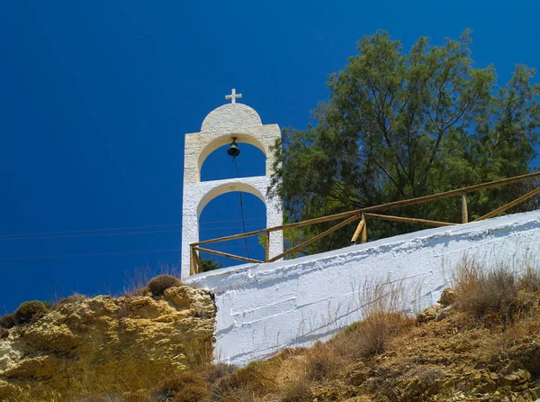 Harangtorony Leros Szigeten Görögország Panagia Kavouradena Ksirorokambos Kék Fehér Zöld — Stock Fotó