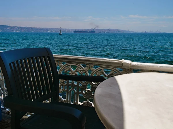 Vista Desde Café Estrecho Del Bósforo Día Verano Estambul Turquía — Foto de Stock