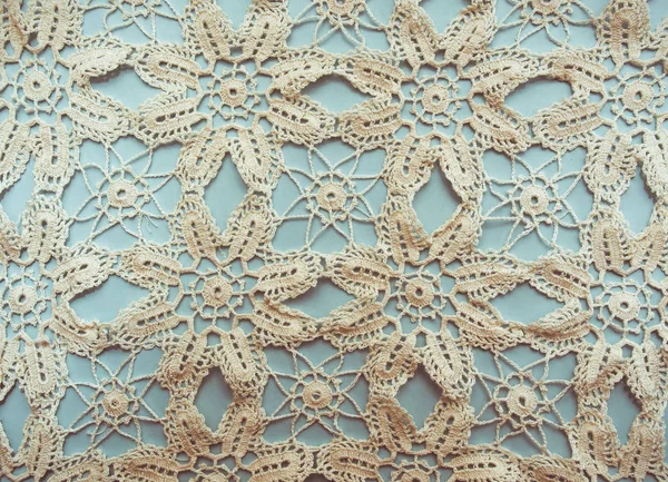 Handgestrickte Traditionelle Spitzenmatte Deckchen Isoliert Auf Hellblauem Hintergrund Vintage Foto — Stockfoto