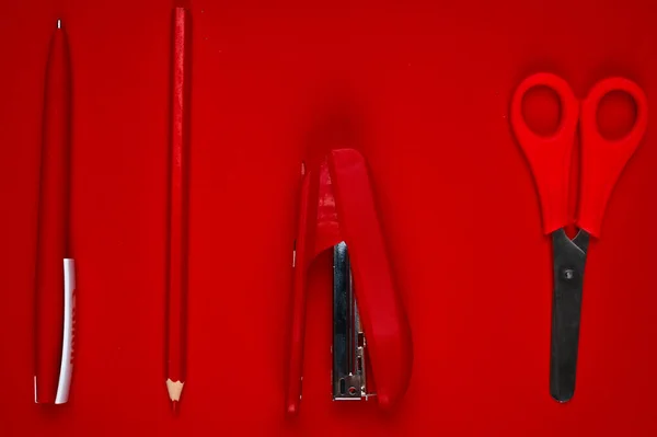 Materiale Ufficio Rosso Sfondo Rosso Foto Alta Qualità — Foto Stock