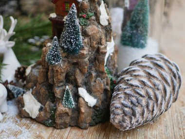 Kozalaklı Noel süslemeleri. Yüksek kalite fotoğraf