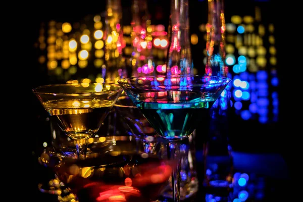 Cocktails Drinks Bar Beverages Dark Night Color Backround — Stock Photo, Image