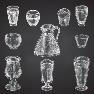 Alkolik içki, votka, viski, şarap, Vintage tasarım barı, restoran, kafe menüsü Chalkboard arka planı için el çizimi bardağı ayarla. Broşür, afiş, poster kabartma biçimi vektörü için yaratıcı şablon