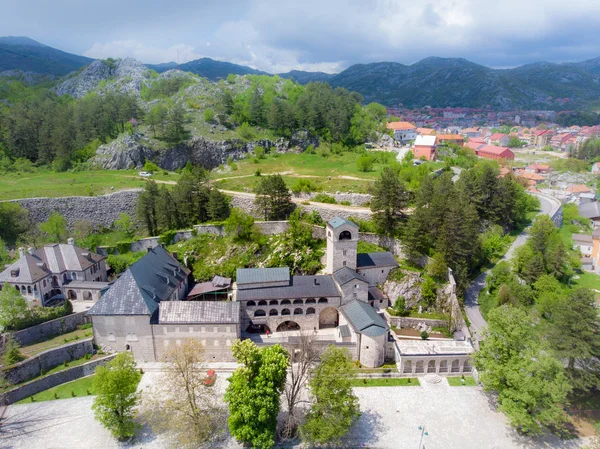 Monastero ortodosso della Natività della Beata Vergine Maria a Cetinje, Montenegro. — Foto Stock