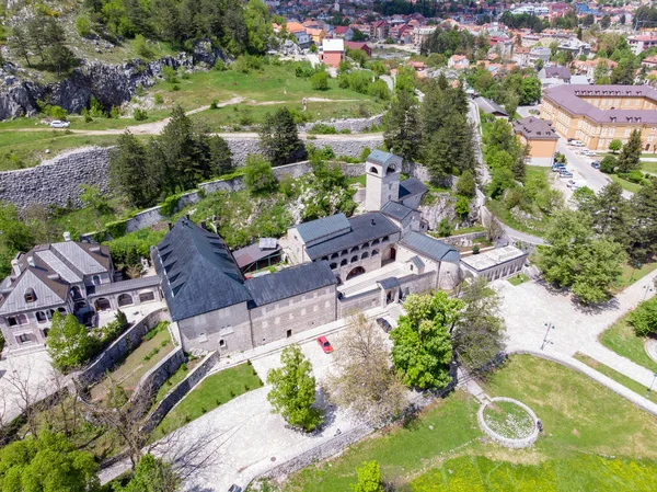 Ortodoxa klostret födelseklostret Jungfru Maria i Cetinje, Montenegro. Stockbild