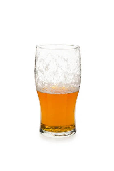 Meio copo de cerveja vazio — Fotografia de Stock