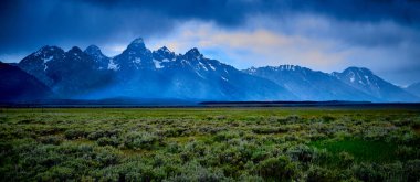 Grand Teton Ulusal Parkı'nda yaklaşan fırtına, Wyoming.