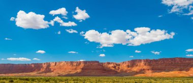 Vermillion uçurumlar