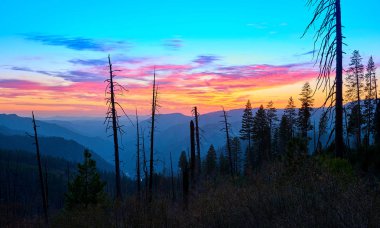 Günbatımında Yosemite Yanmış Alanı