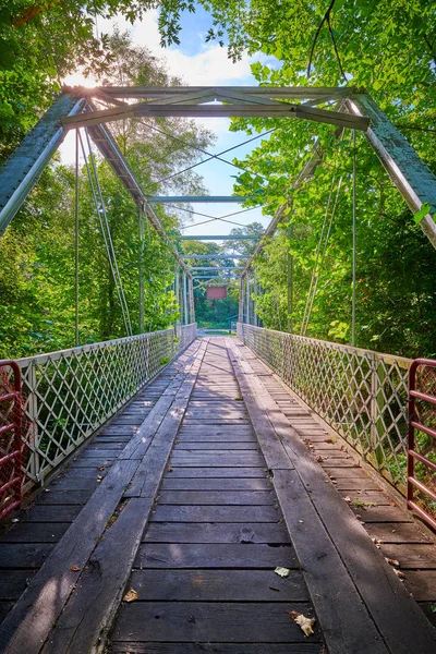 Ancienne mariée piétonne en fer au parc national Pershing, MO — Photo