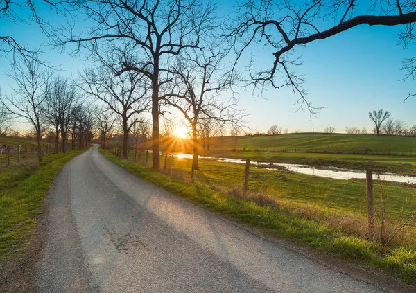 Strada di campagna — Foto Stock