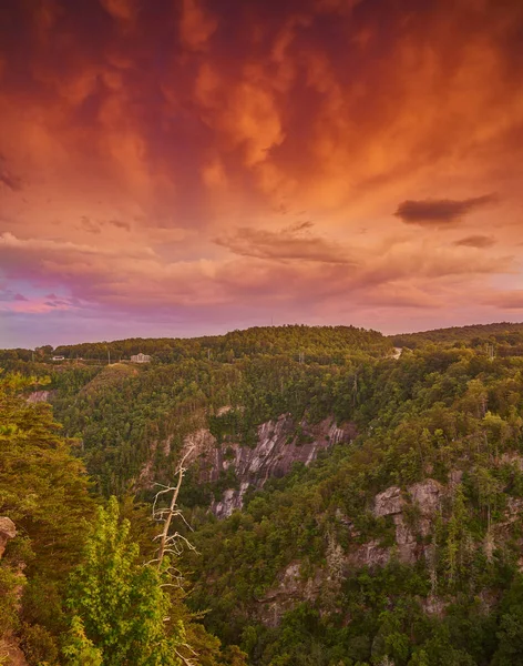 Nuvens de tempestade ao pôr do sol no Tallulah Gorge State Park, GA — Fotografia de Stock