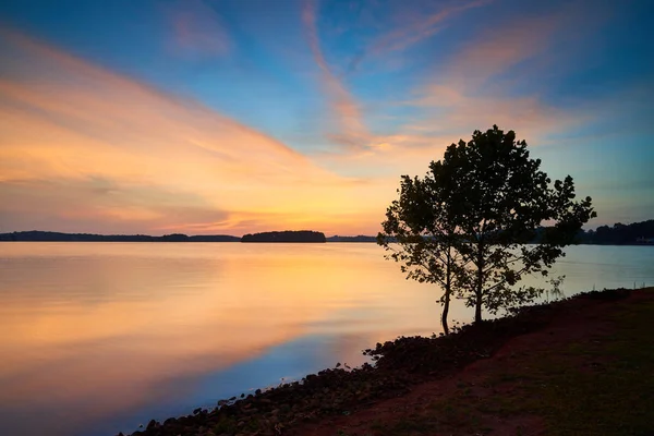 Alba sul lago Keowee, SC — Foto Stock