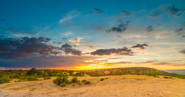 Sonnenuntergang, versteinerte Dünen, Bögen Nationalpark, ut — Stockfoto