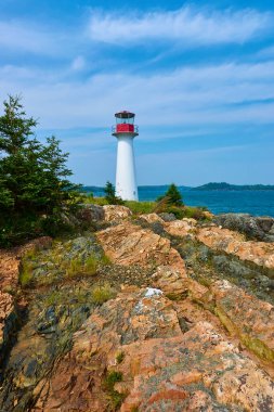 Deniz feneri feneri Kunduz Limanı, New Brunswick 'te aktif bir deniz feneridir..