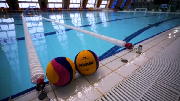 Kazan Russie Juli 2015 Waterpolo Ballen Een Zwembad Van Aquatics — Stockvideo