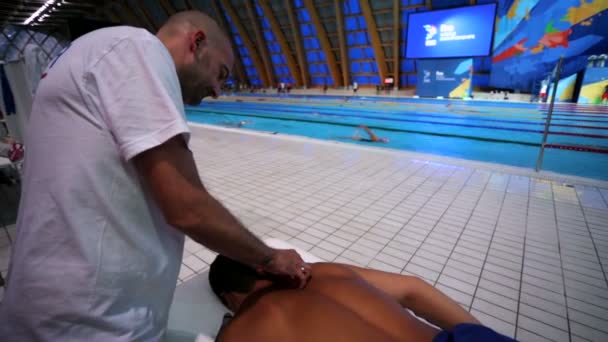 Kazan Russia July 2015 Masseur Making Professional Massage Athlete Swimmer — Stock Video