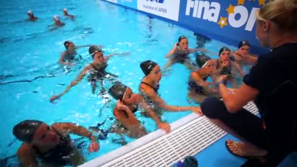 Kazan Russia Luglio 2015 Nuotatori Sincronizzati Allenano Piscina Prima Delle — Video Stock