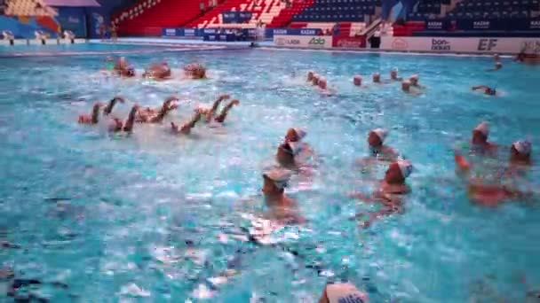 Kazan Ryssland Juli 2015 Synkroniserade Simmare Laget Träna Pool Innan — Stockvideo